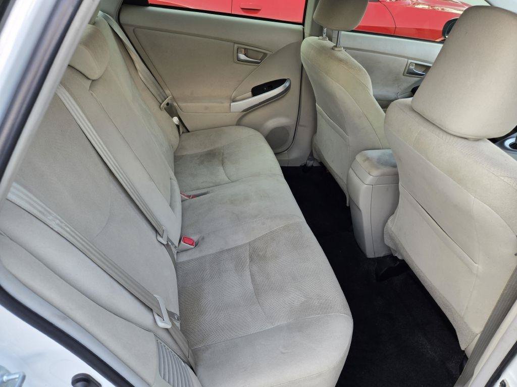 Used 2015 Toyota Prius Two FWD image 13