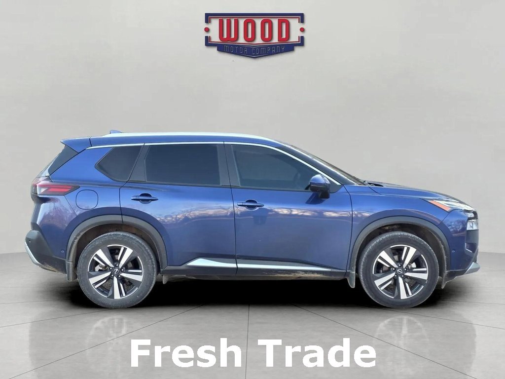 Used 2022 Nissan Rogue Platinum w/ Head-Up Display Package image 6