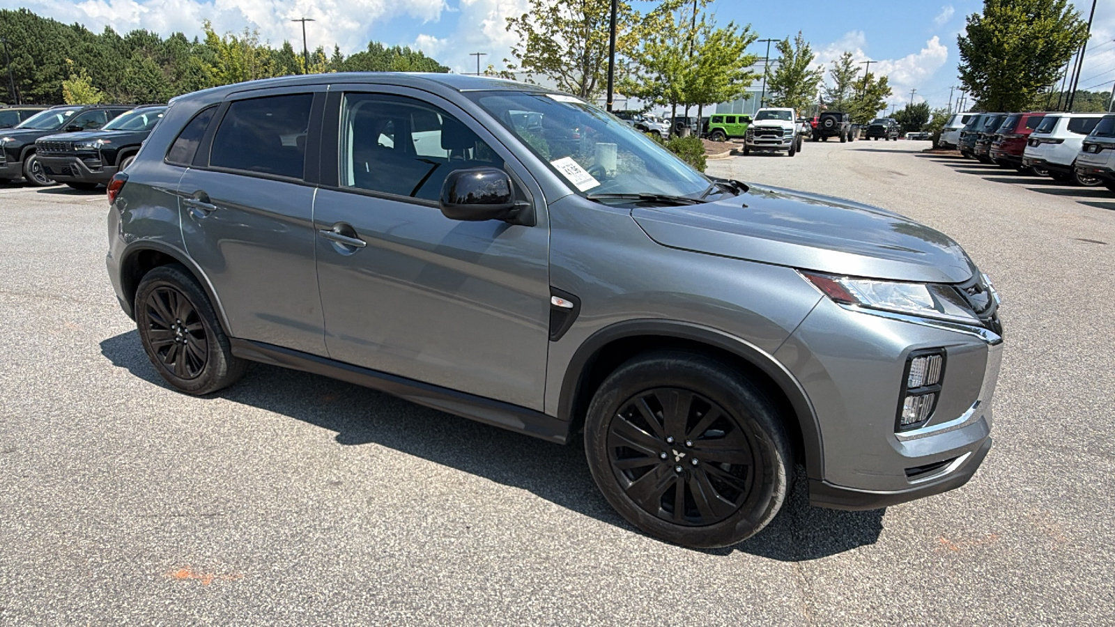 Used 2025 Mitsubishi Outlander Sport AWD image 5