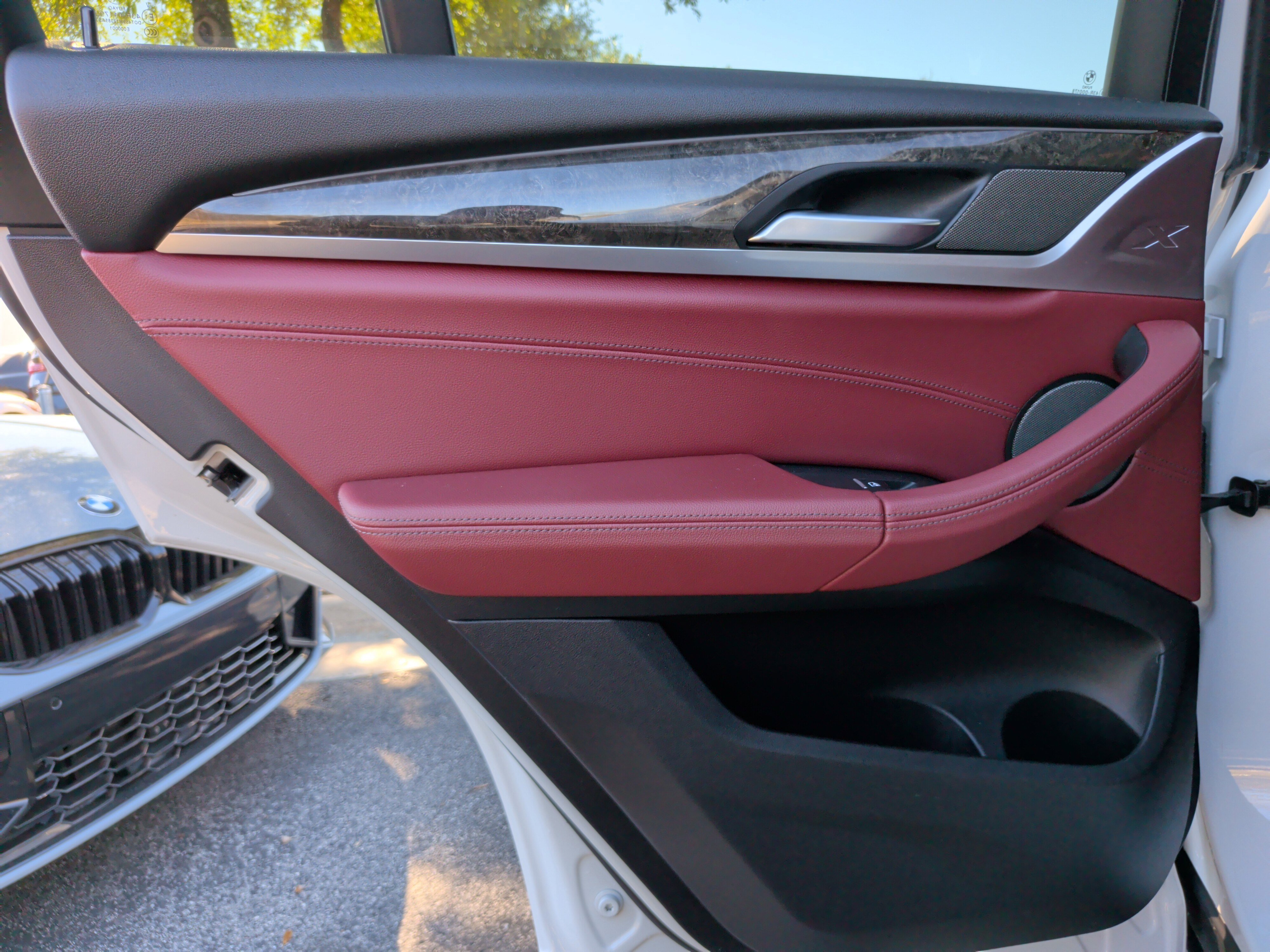 Used 2019 BMW X4 xDrive30i w/ Premium Package image 37