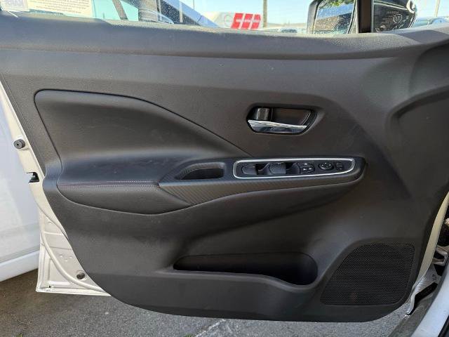 New 2025 Nissan Versa SR w/ Trunk Package FWD image 18