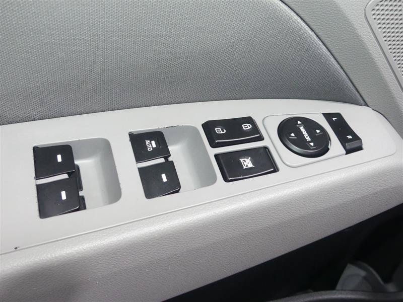 Used 2020 Hyundai Elantra Value Edition FWD image 20