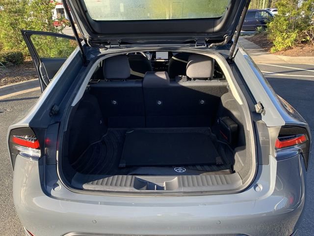 Used 2023 Toyota Prius LE image 32