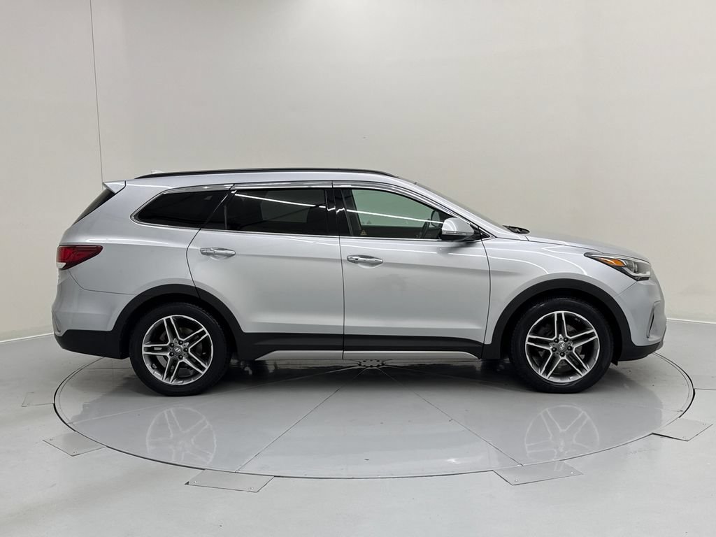 Used 2019 Hyundai Santa Fe XL AWD/4WD image 7