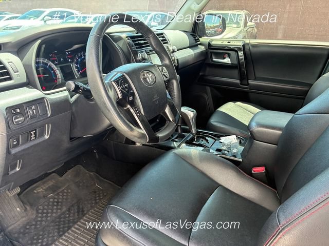 Used 2017 Toyota 4Runner TRD Off-Road Premium AWD/4WD image 4