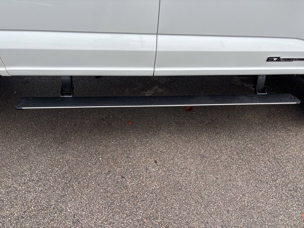 New 2026 Ford F250 Platinum image 17