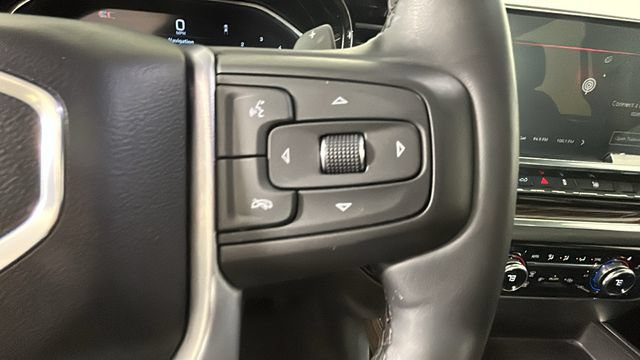 Used 2025 GMC Sierra 1500 Elevation w/ Preferred Package AWD/4WD image 17
