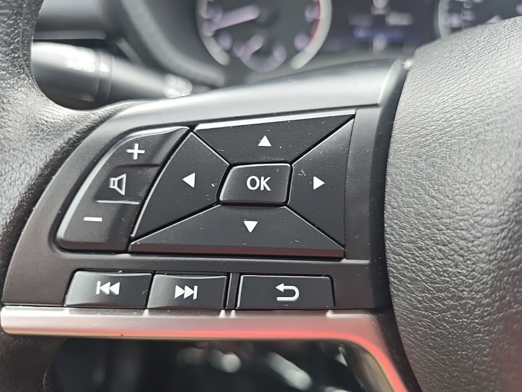 Used 2024 Nissan Sentra SV image 27