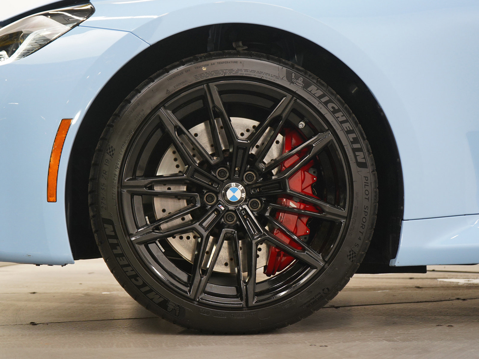 Used 2024 BMW M2 RWD image 29