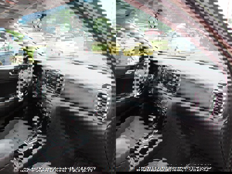 Used 2017 Kia Sportage LX image 16