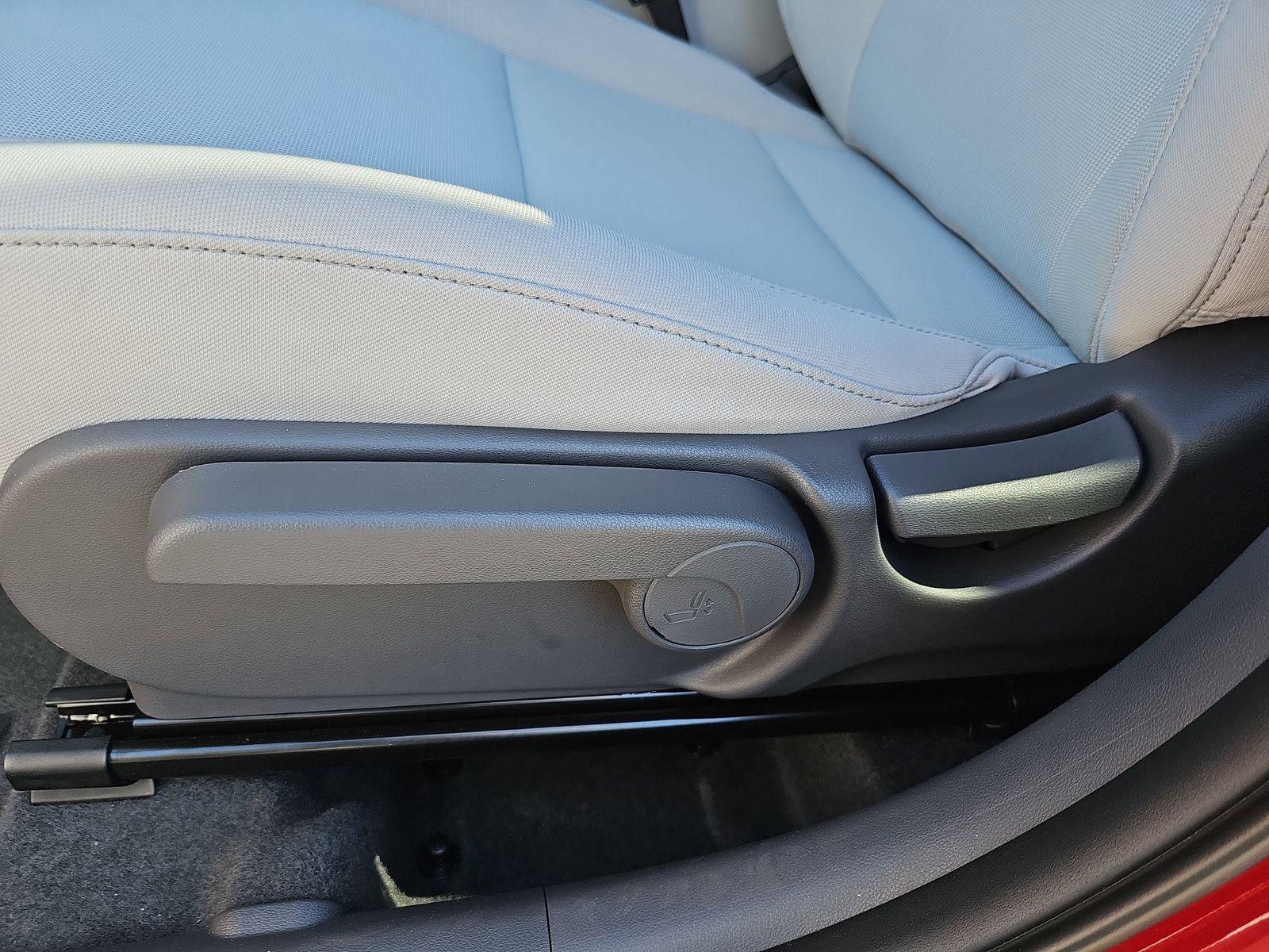 New 2026 Hyundai Kona SEL Sport FWD image 32