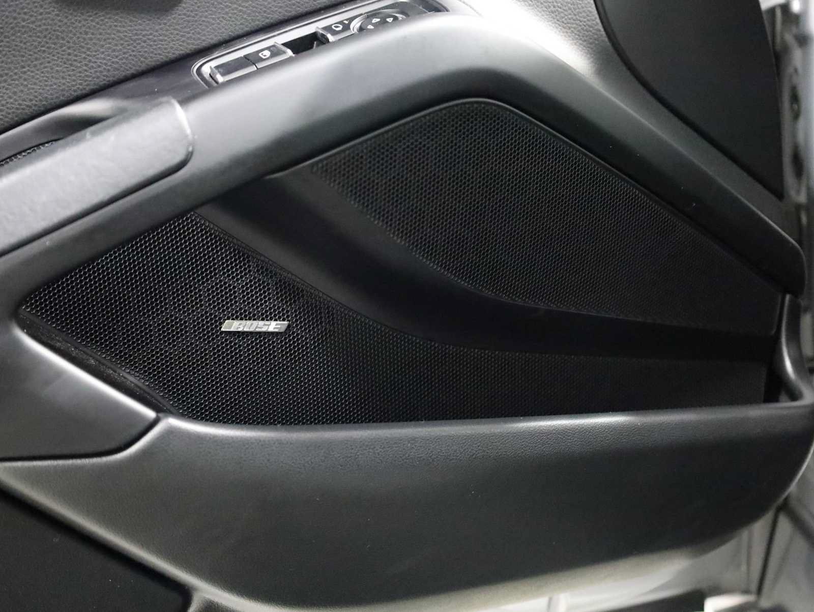 Used 2018 Porsche 718 Cayman S RWD image 17