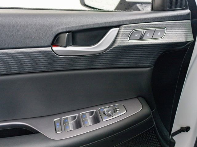 Used 2025 Hyundai Palisade Calligraphy image 13