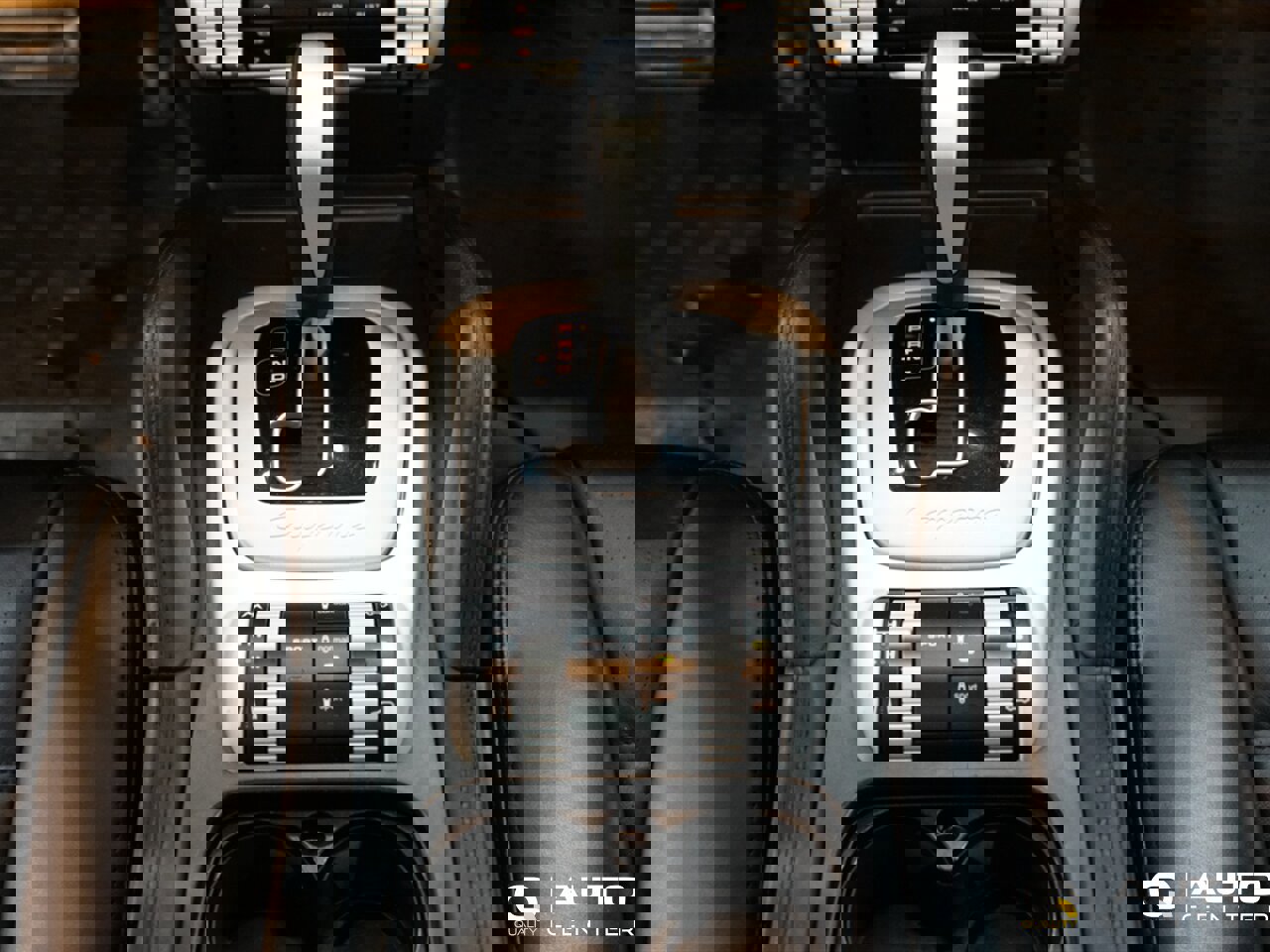 Used 2008 Porsche Cayenne Turbo image 22