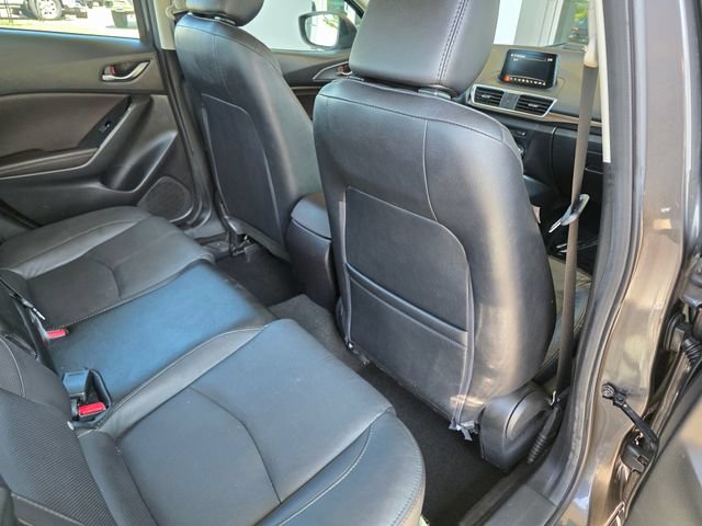 Used 2017 MAZDA MAZDA3 Grand Touring w/ Premium Equipment Package FWD image 13