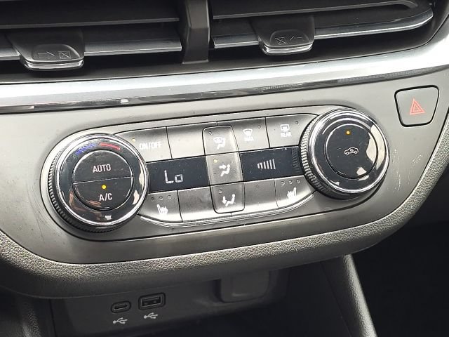 Used 2024 Buick Envista Preferred w/ Convenience I Package FWD image 28