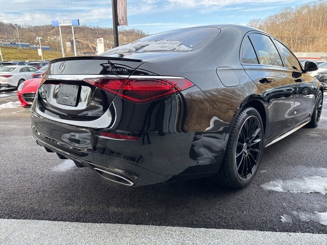 Certified 2025 Mercedes-Benz S 580 4MATIC Sedan image 4