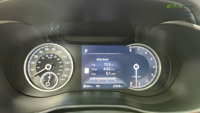 Used 2025 Genesis G70 3.3T Advanced image 38