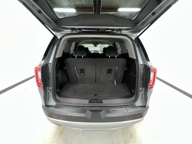 Used 2020 GMC Acadia SLE image 25