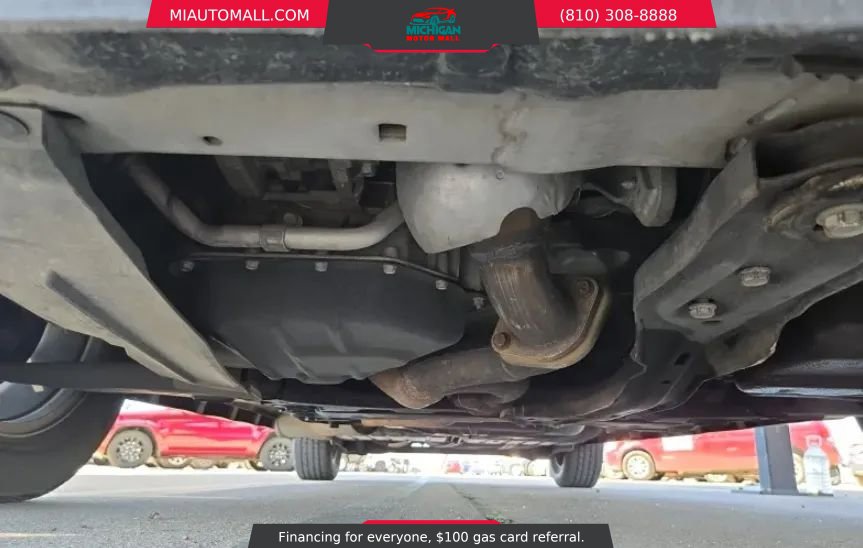 Used 2015 Dodge Grand Caravan SXT w/ UConnect Hands-Free Group FWD image 14
