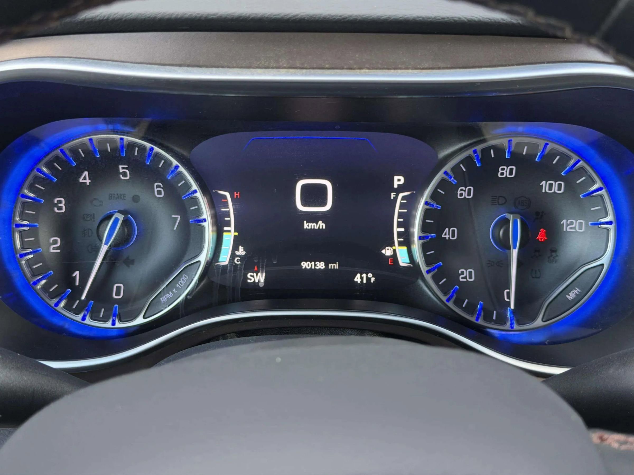 Used 2017 Chrysler Pacifica Touring-L Plus w/ Tire & Wheel Group image 30