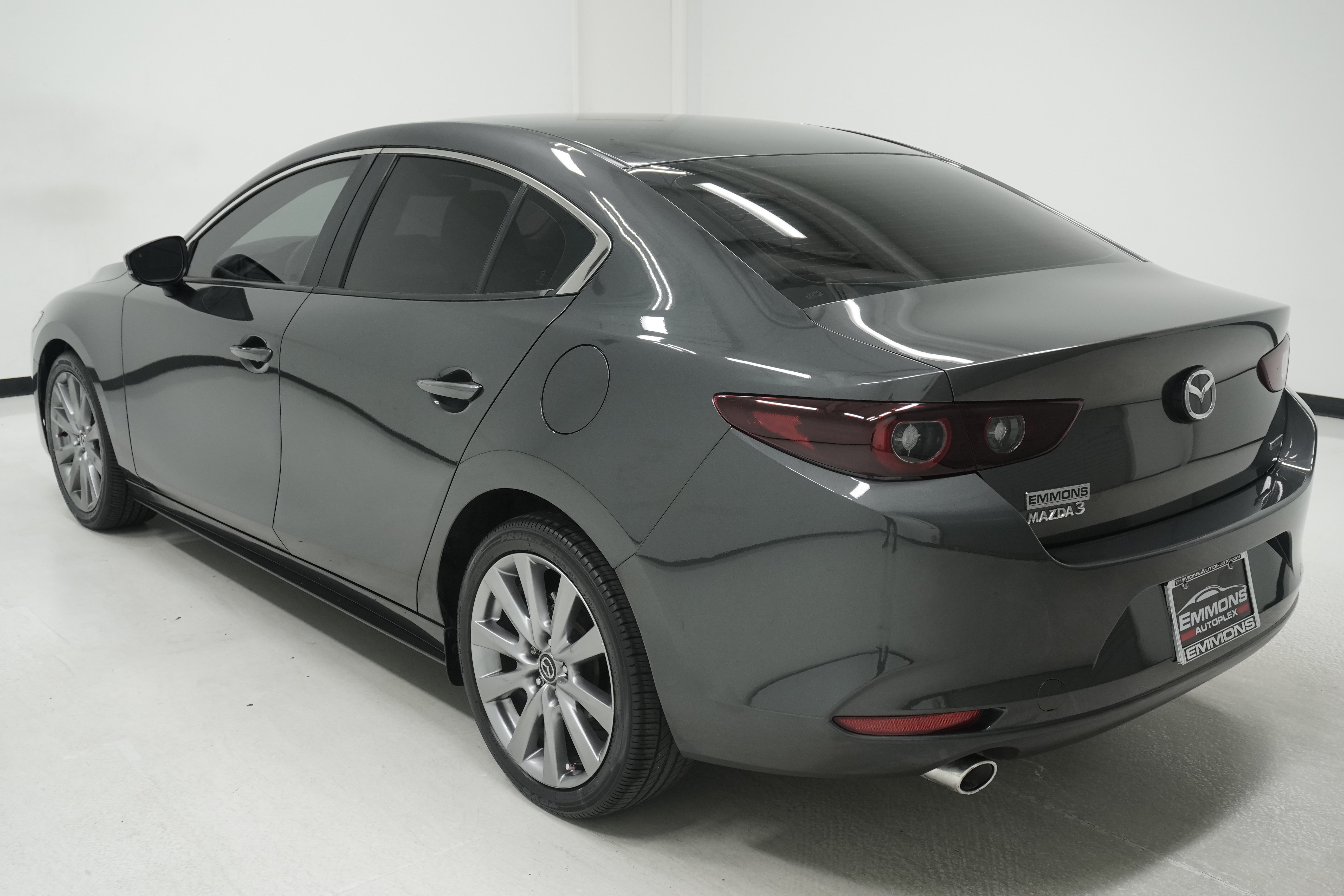 Used 2022 MAZDA MAZDA3 s FWD image 6