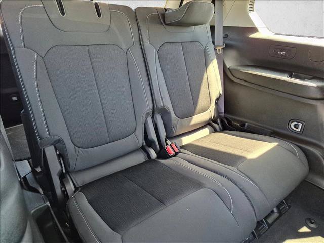Used 2022 Jeep Grand Cherokee L Laredo w/ Luxury Tech Group I AWD/4WD image 20