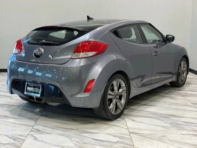 Used 2016 Hyundai Veloster w/ Option Group 02 image 6
