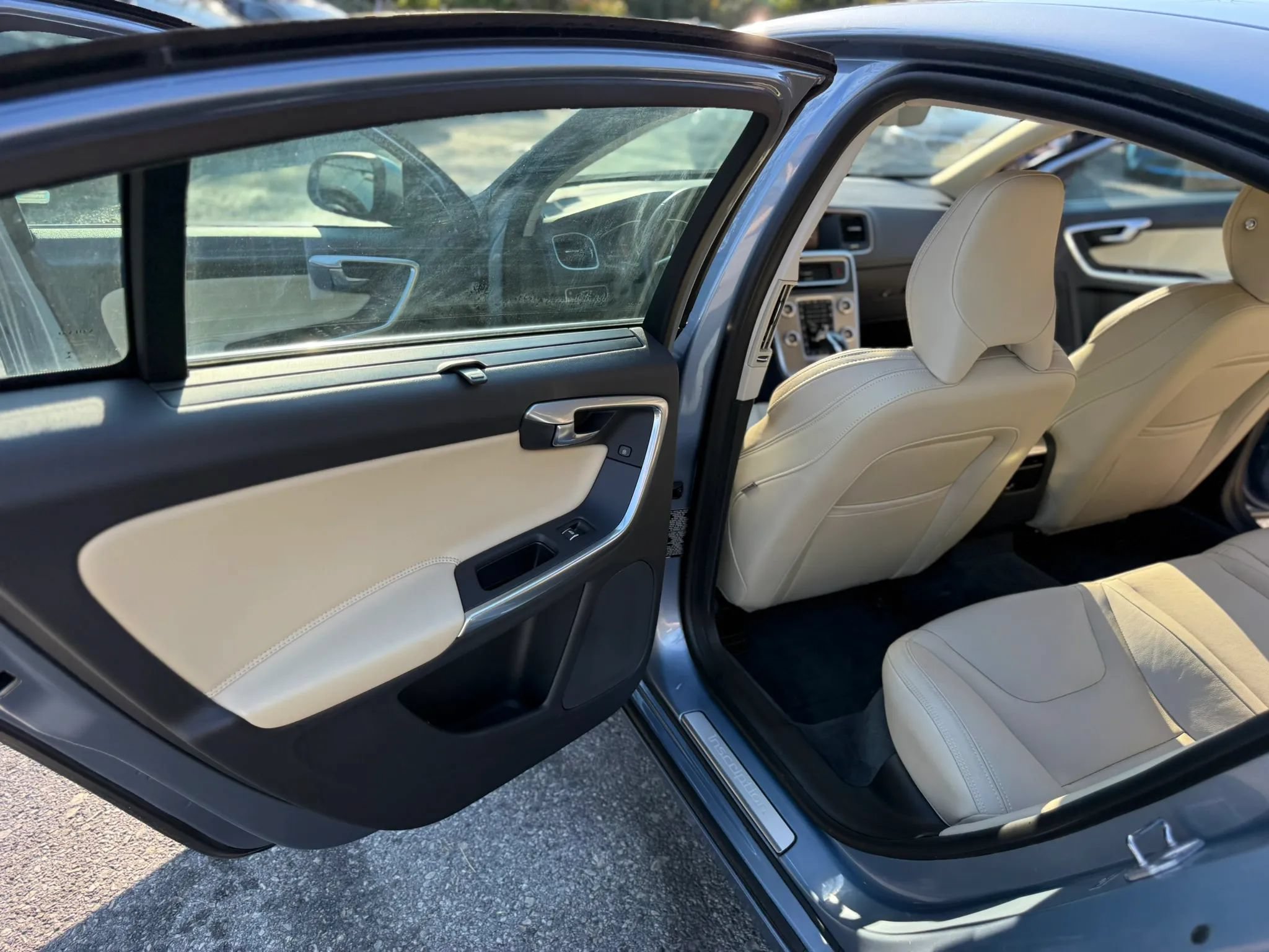 Used 2018 Volvo S60 T5 Inscription Platinum AWD/4WD image 22