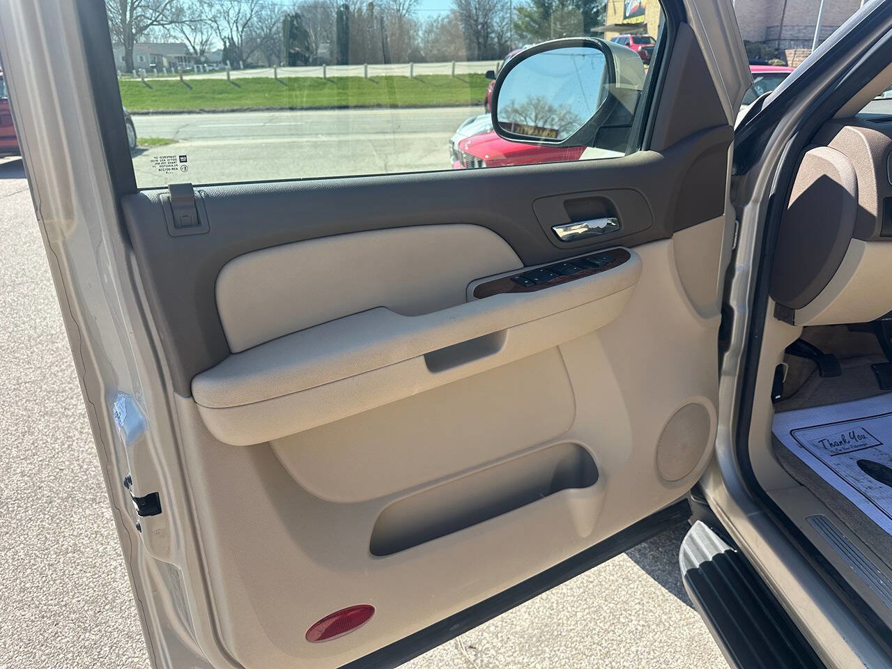 Used 2007 GMC Yukon XL SLE image 15