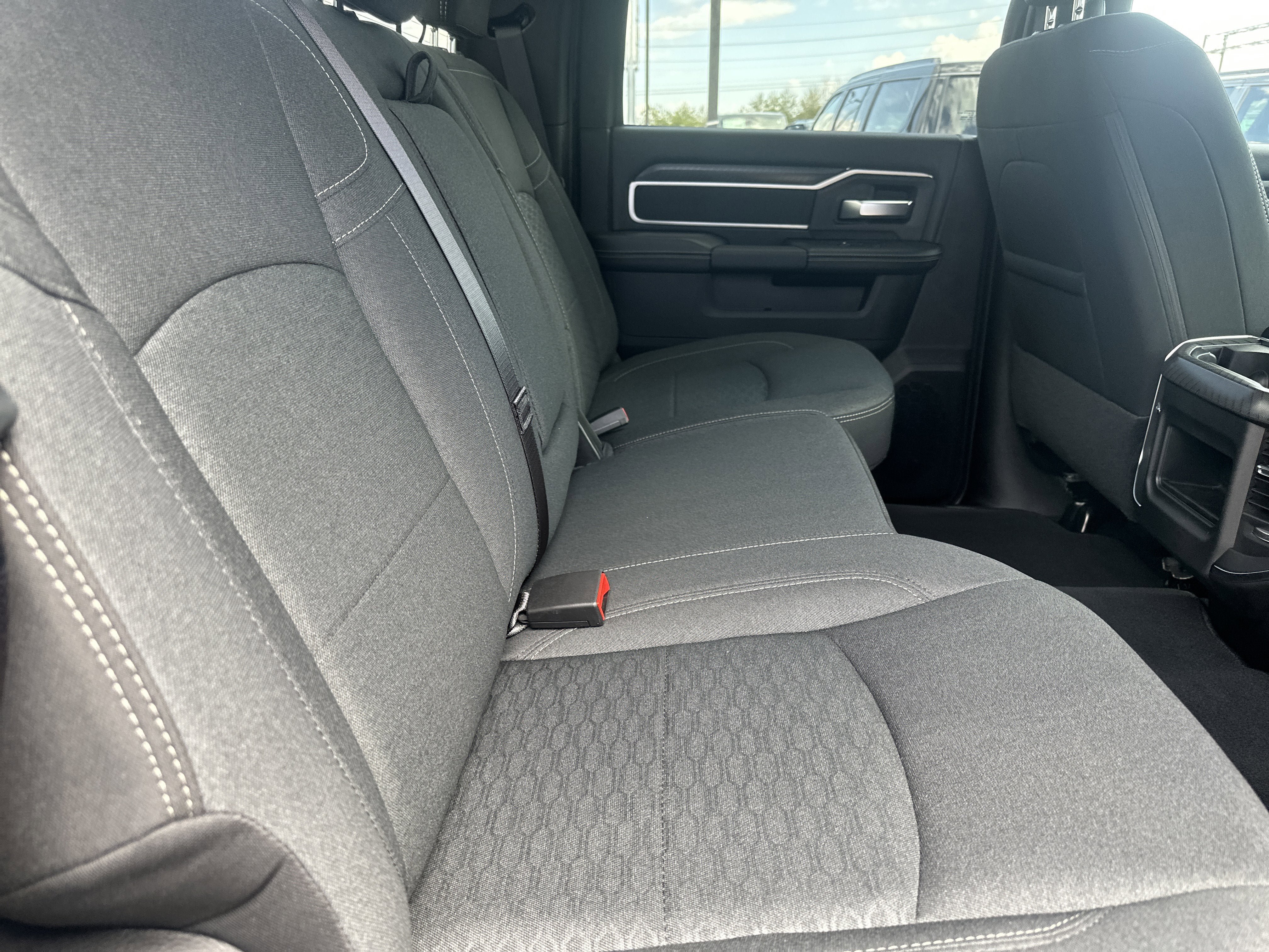 New 2026 RAM 2500 Big Horn AWD/4WD image 28