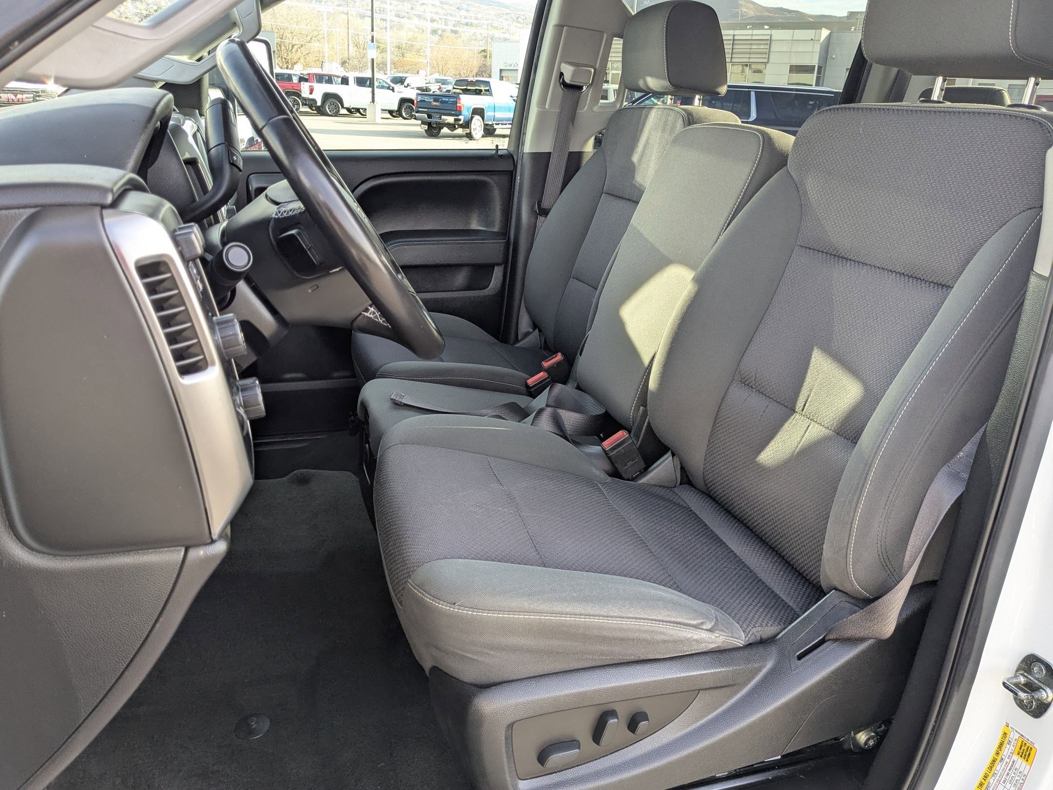 Used 2016 Chevrolet Silverado 2500 LT w/ LT Fleet Convenience Package image 21