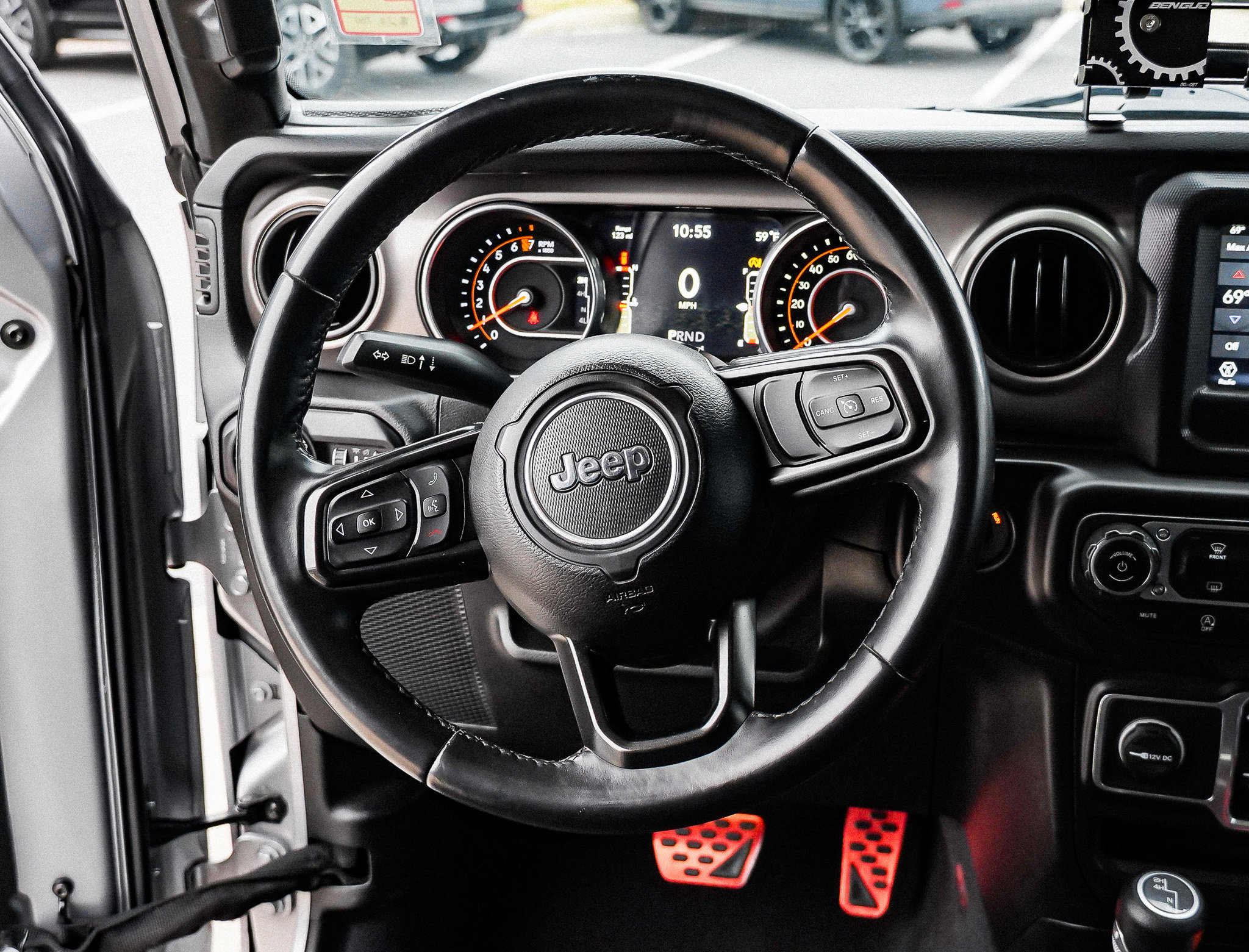 Used 2018 Jeep Wrangler Unlimited Sport S image 30