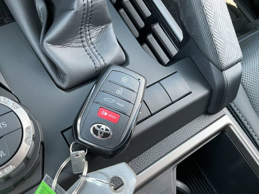 New 2026 Toyota 4Runner TRD Off-Road Premium w/ Tow Technology Package AWD/4WD image 34