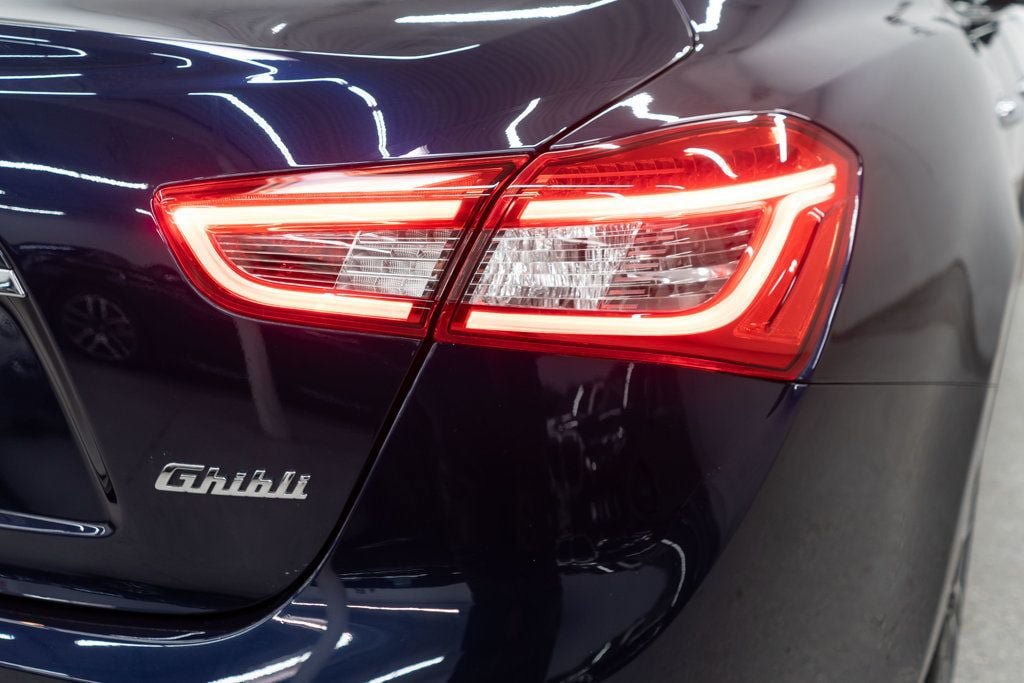 Used 2018 Maserati Ghibli S GranLusso RWD image 42
