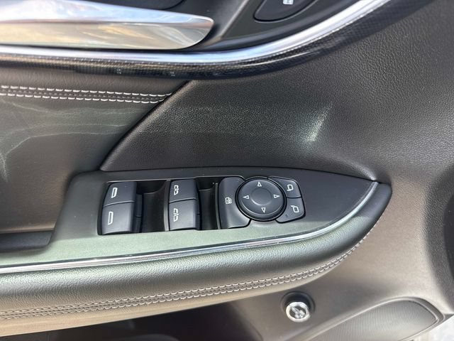 Used 2022 Buick Envision Preferred FWD image 12