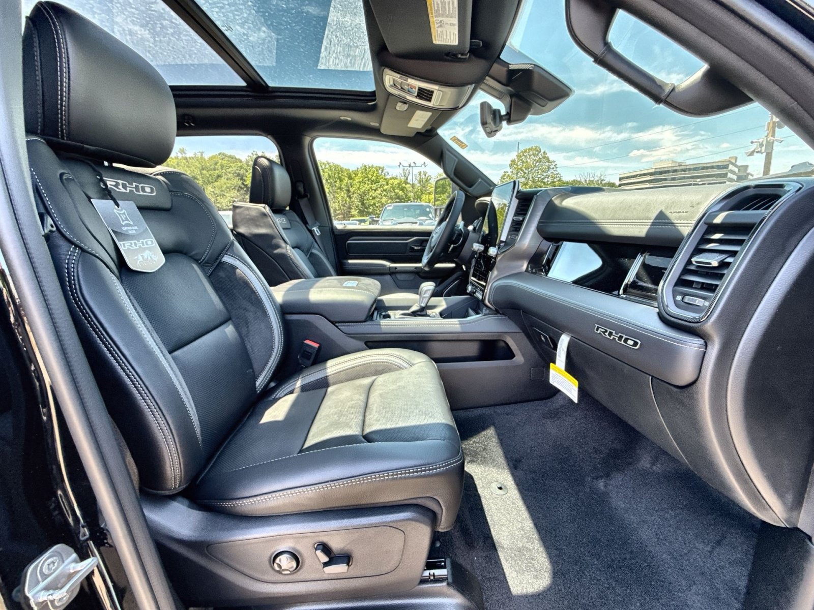 New 2026 RAM 1500 RHO w/ RHO Level 1 Equipment Group AWD/4WD image 31