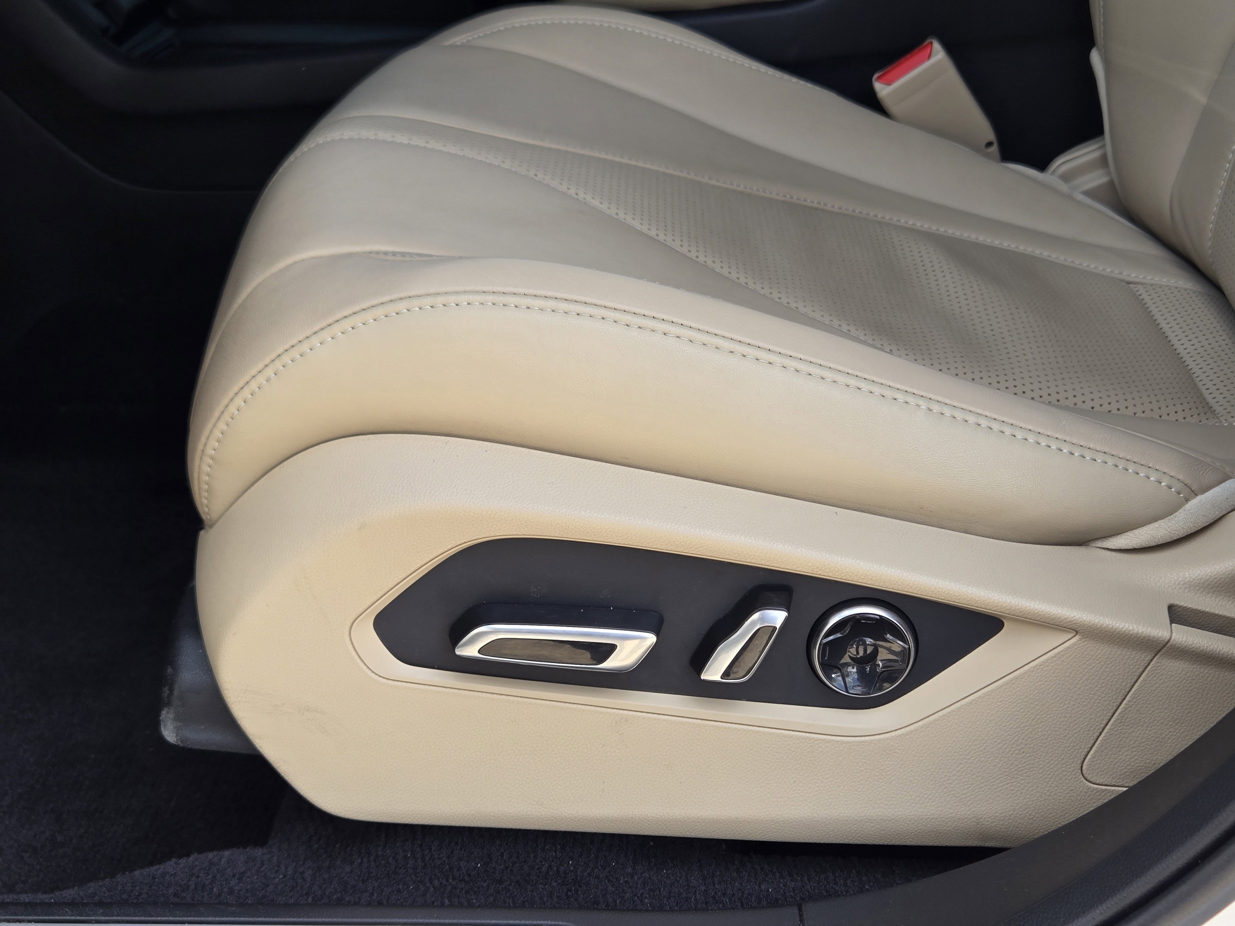 Certified 2023 Acura RDX w/ Technology Package image 24