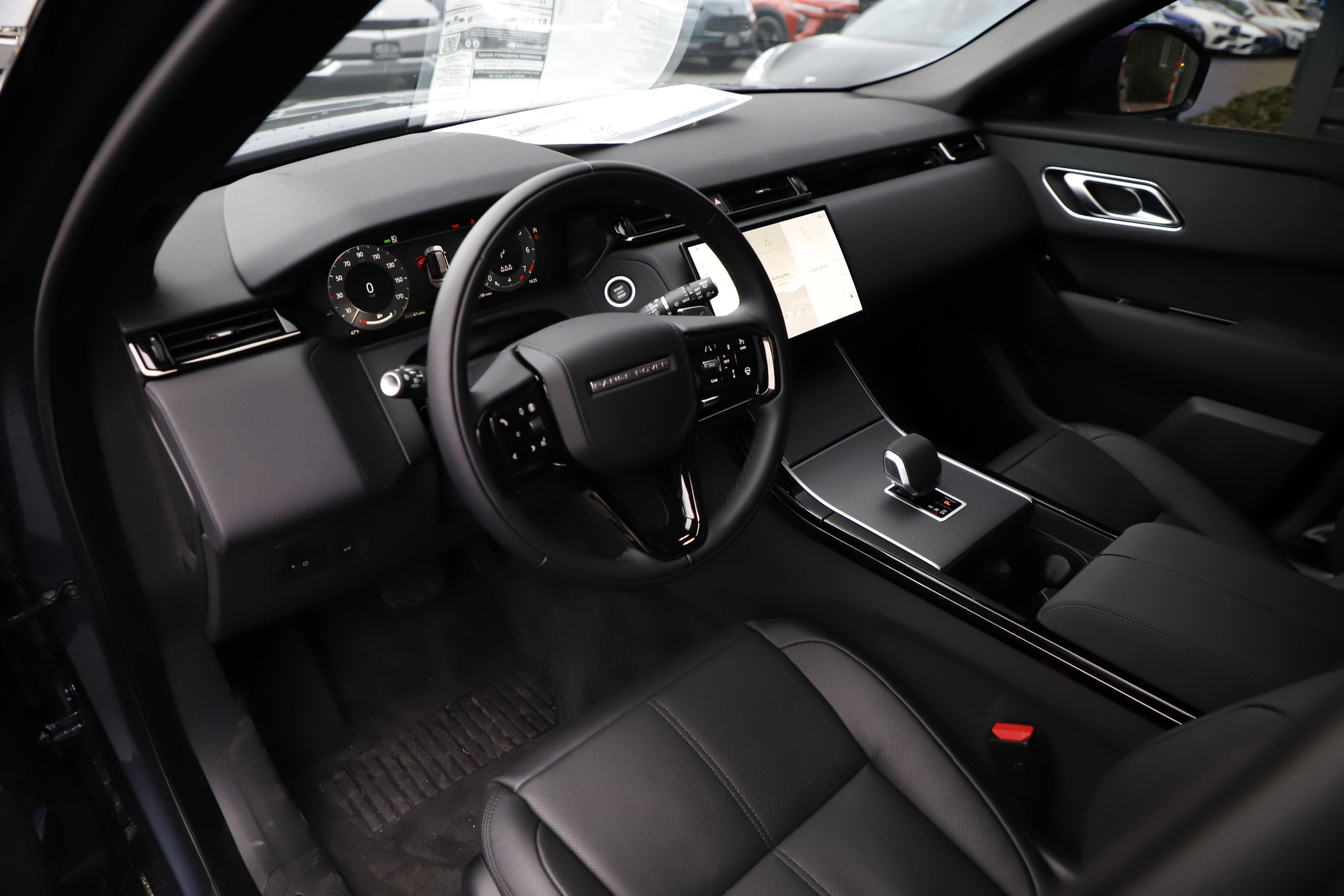 New 2026 Land Rover Range Rover Velar S image 17