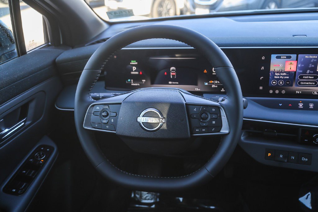 New 2026 Nissan Leaf w/ Illuminated Package FWD image 17