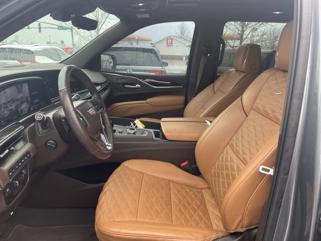 Used 2021 Cadillac Escalade Premium Luxury w/ Driver Assist Tech Package image 9