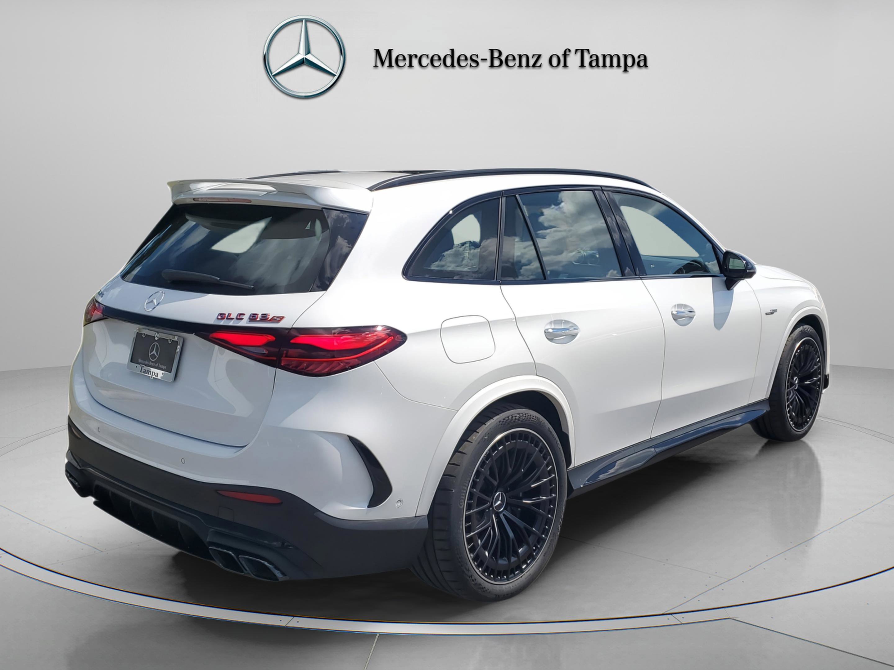 New 2026 Mercedes-Benz GLC 63 AMG S image 4
