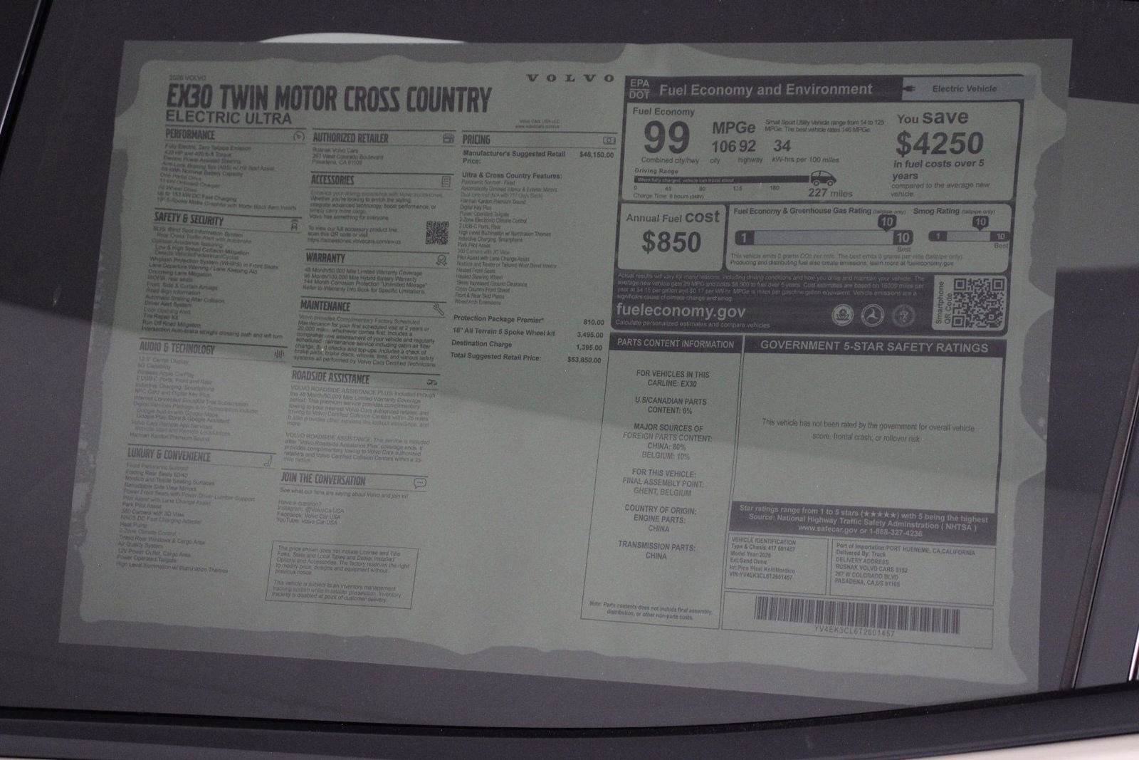 New 2026 Volvo EX30 Cross Country Ultra w/ Protection Package Premier image 17