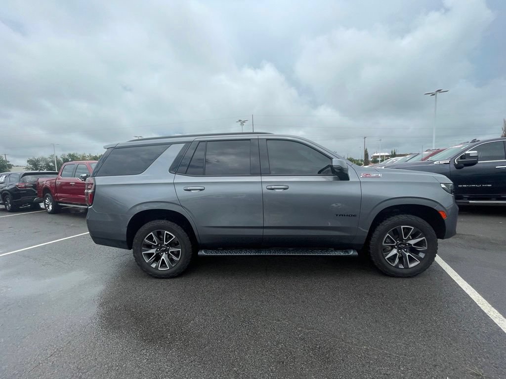 Used 2021 Chevrolet Tahoe Z71 w/ Z71 Off-Road Package AWD/4WD image 8