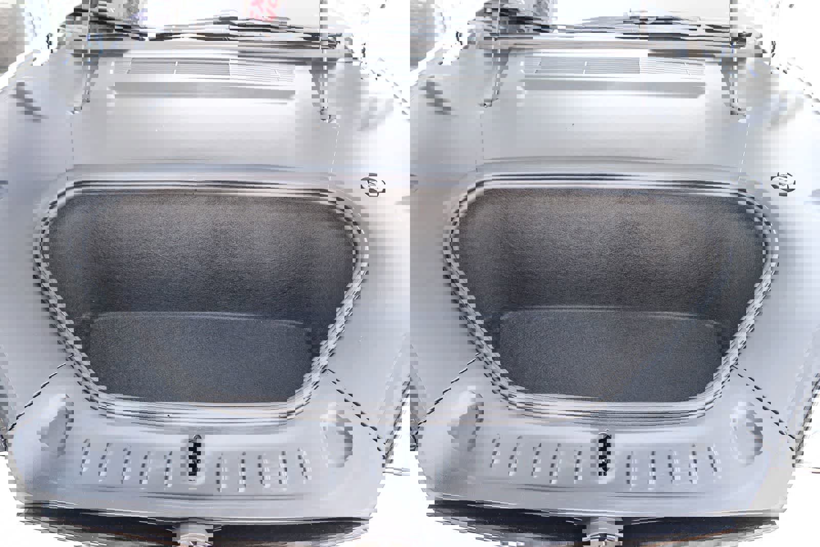 Used 2022 Tesla Model S image 25