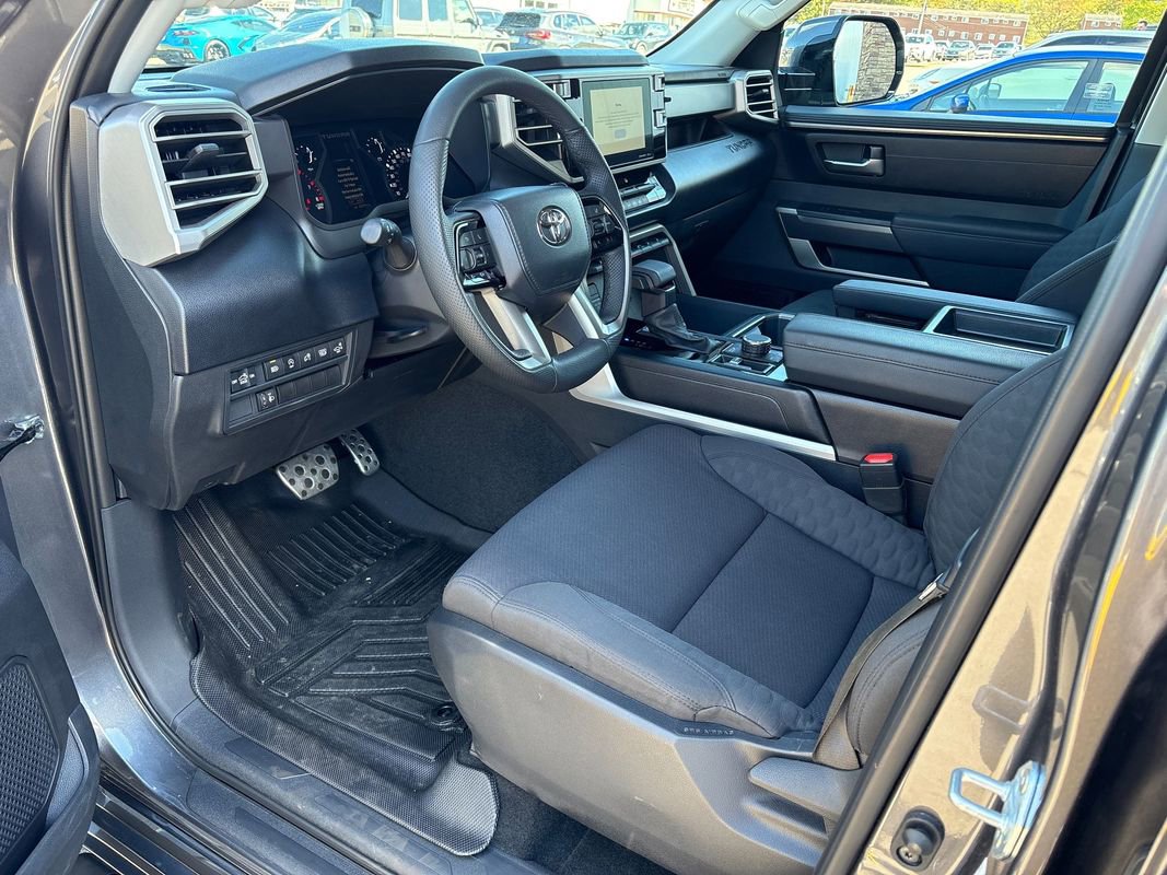 Used 2022 Toyota Tundra SR5 image 19
