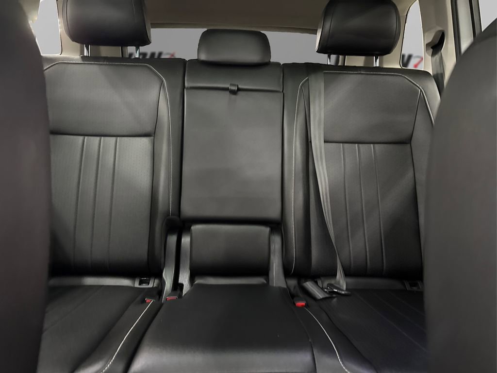 Used 2022 Volkswagen Tiguan SE image 19