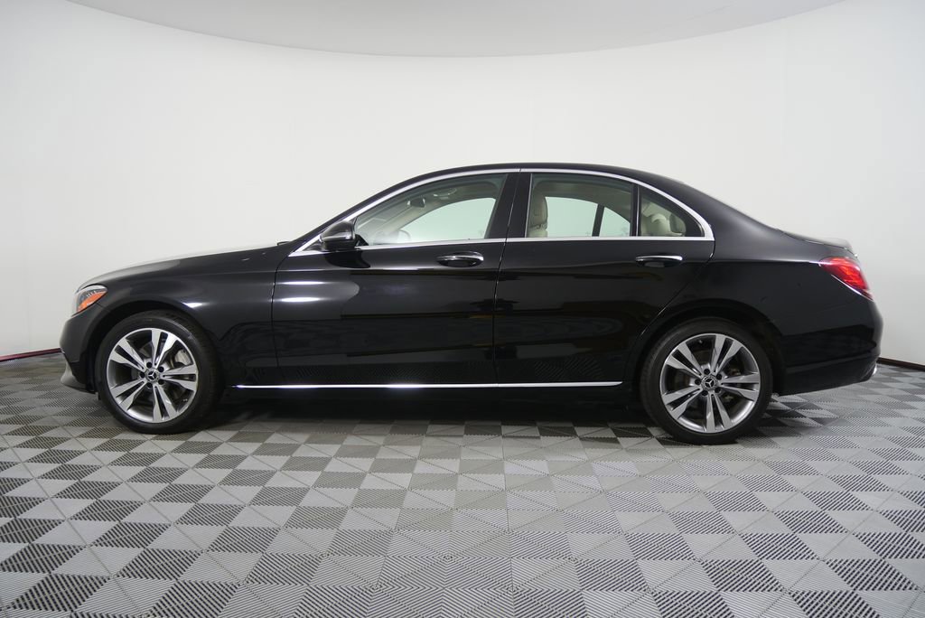 Used 2019 Mercedes-Benz C 300 4MATIC Sedan image 6