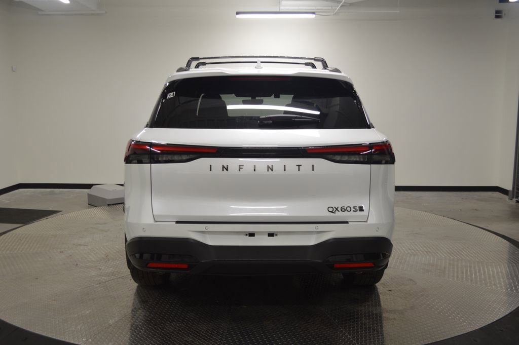 Certified 2026 INFINITI QX60 Sport w/ Dark Cargo Package image 4