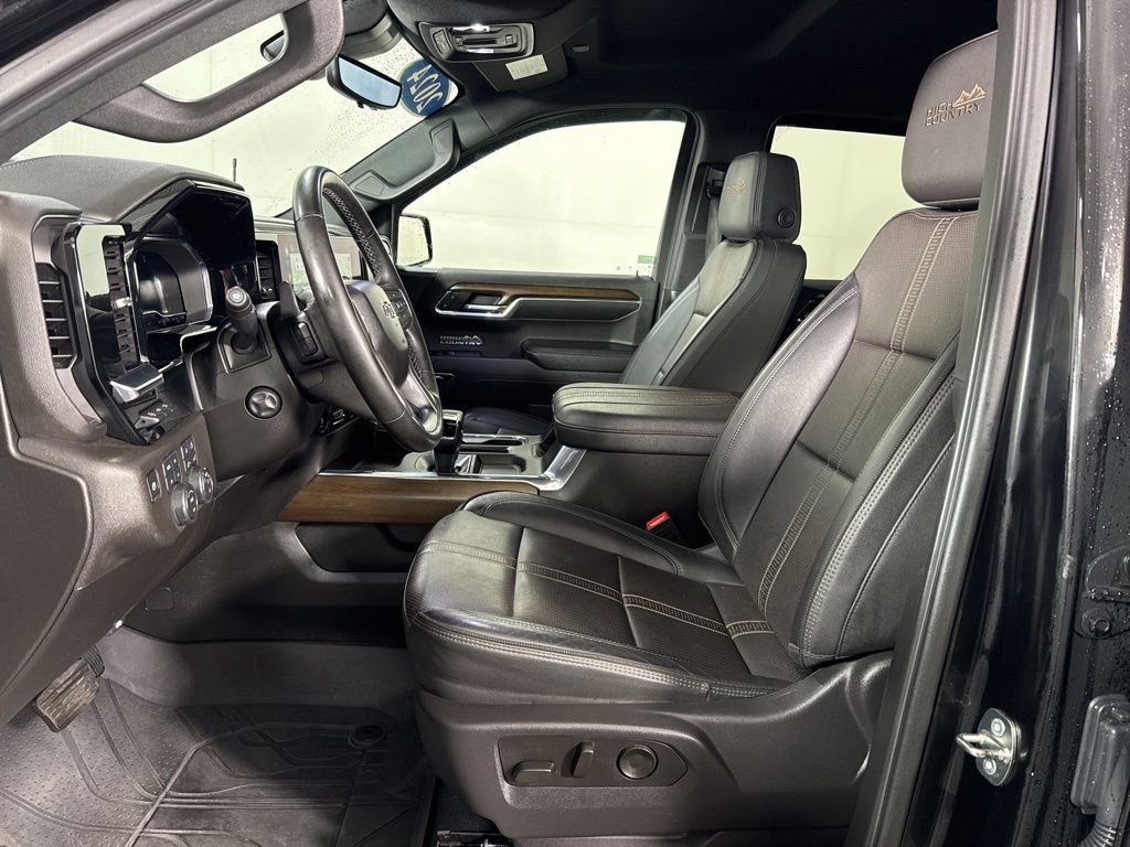 Used 2024 Chevrolet Silverado 1500 High Country w/ Midnight Edition image 15